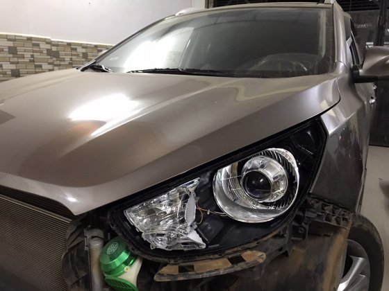 ĐỘ ĐÈN BI LED HYUNDAI TUCSON 2011